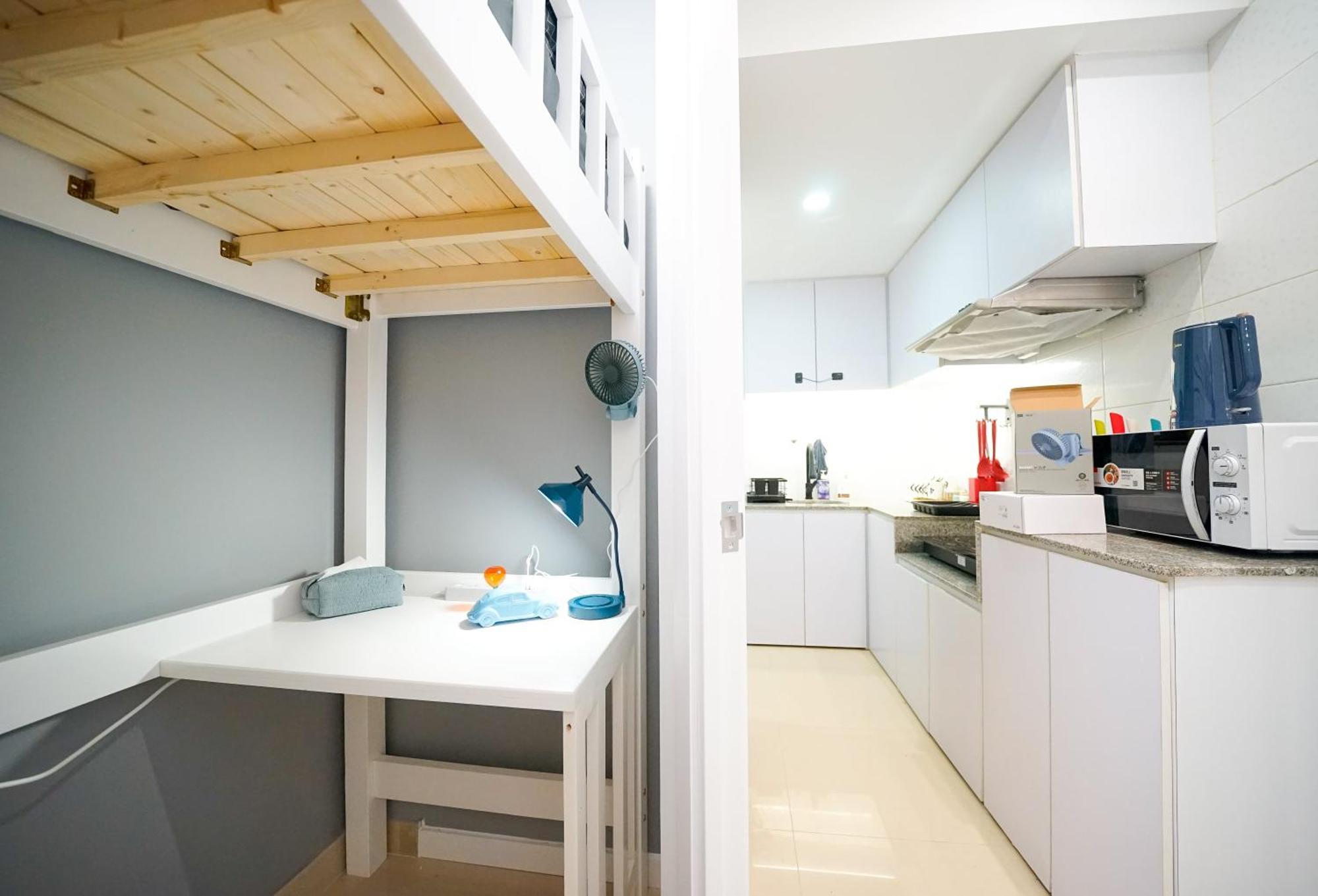 Student Accommodation - 292 Hennessy Road Гонконг Екстер'єр фото