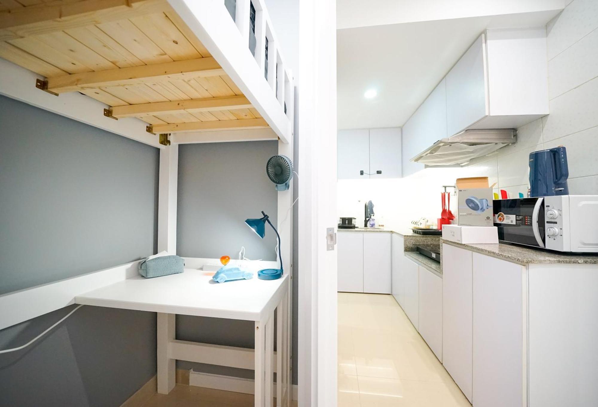 Student Accommodation - 292 Hennessy Road Гонконг Екстер'єр фото